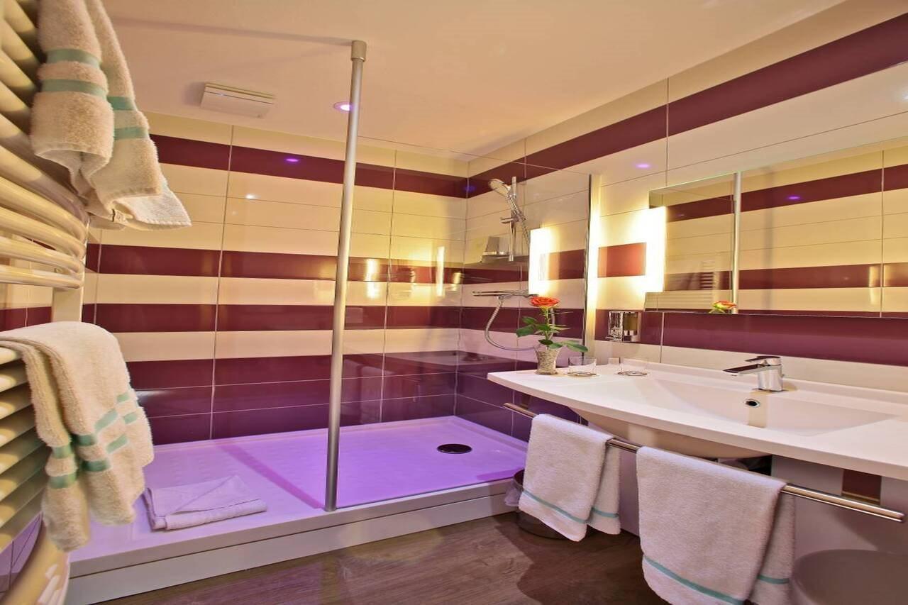 Hotel The Originals - Le Saint-martial, Centre Limoges